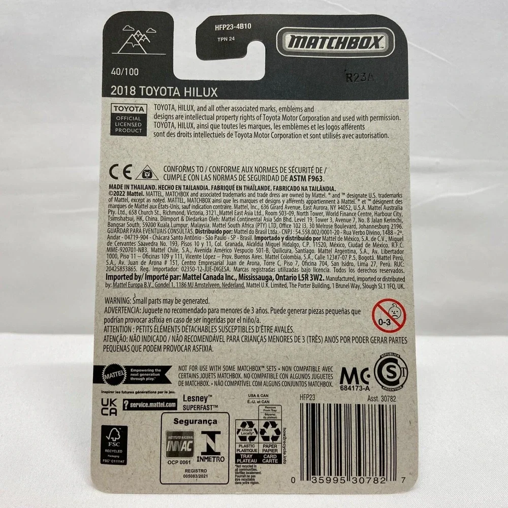 Matchbox 2018 Toyota Hilux 40/100 Green Metal 1/64‎ Toyota Official Truck 2023